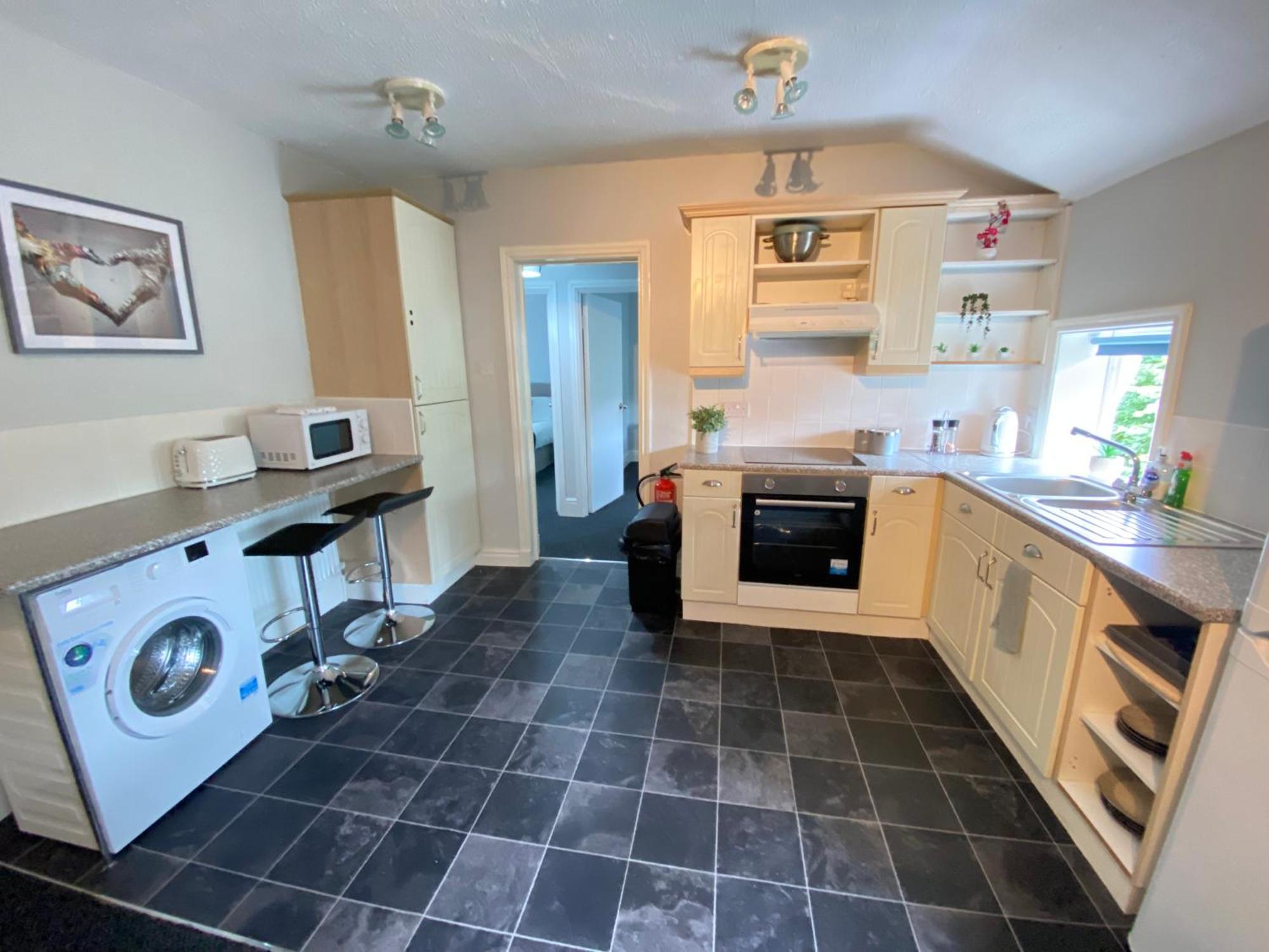 Cottage Style 2 Bedroom Apt In City, Near Utilita Arena & Free Parking Birmingham Esterno foto