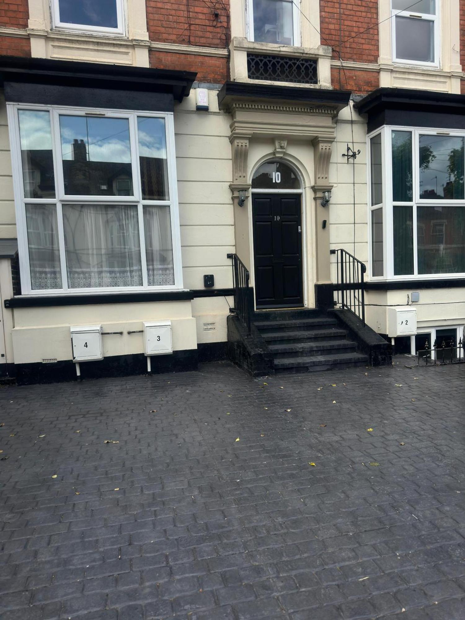 Cottage Style 2 Bedroom Apt In City, Near Utilita Arena & Free Parking Birmingham Esterno foto