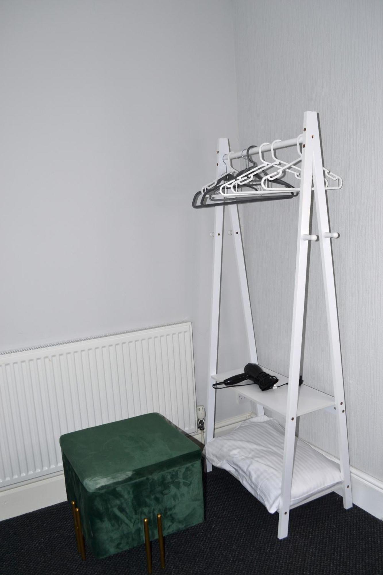 Cottage Style 2 Bedroom Apt In City, Near Utilita Arena & Free Parking Birmingham Esterno foto