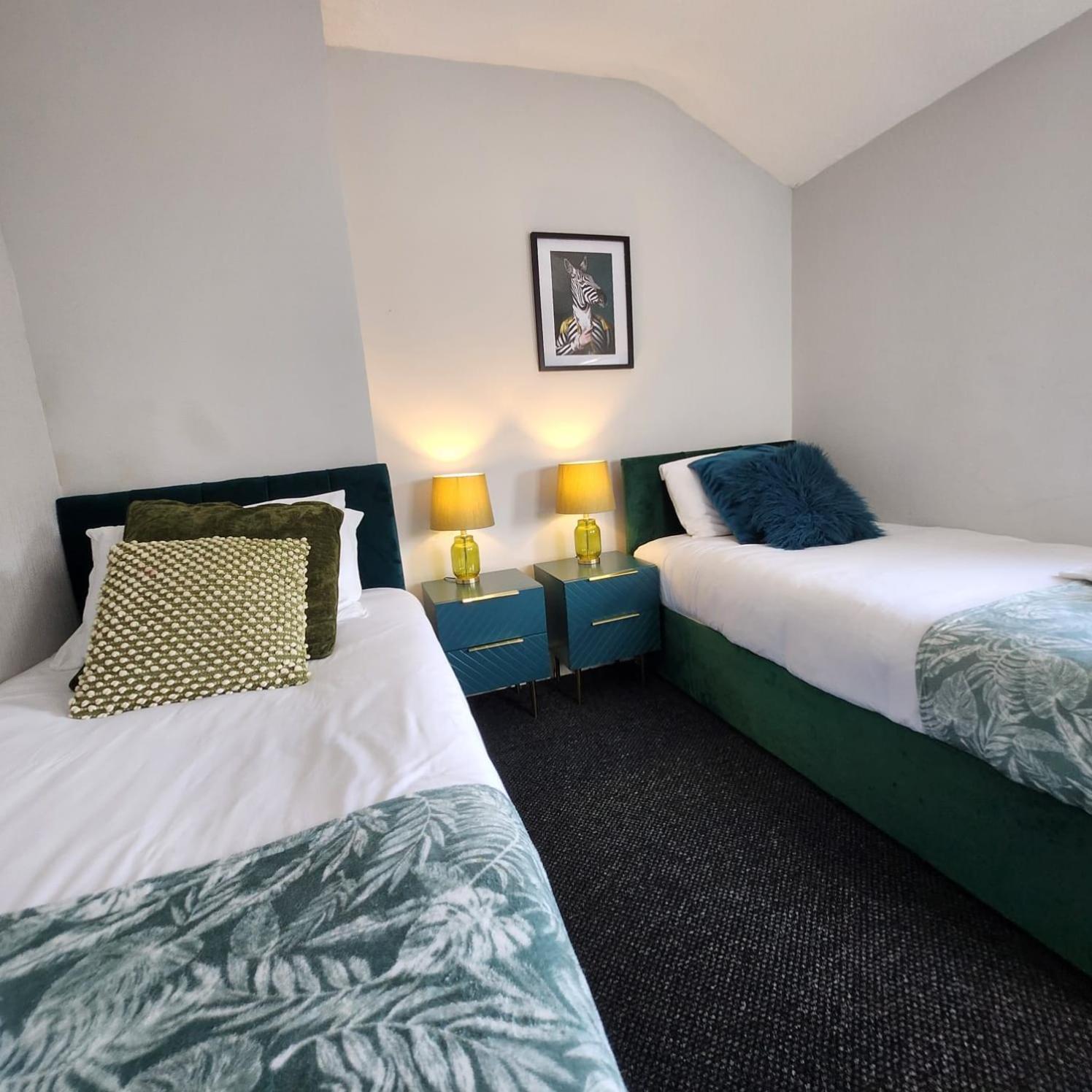 Cottage Style 2 Bedroom Apt In City, Near Utilita Arena & Free Parking Birmingham Esterno foto